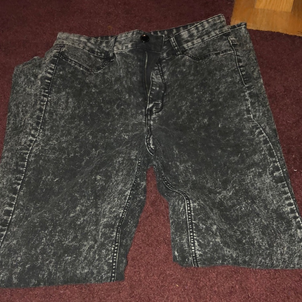 Distressed Jeans.